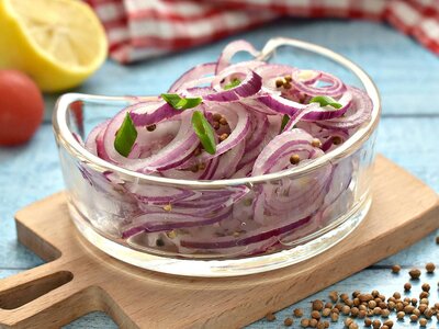 Маринованный лук