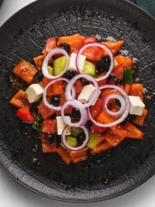 Салат греческий