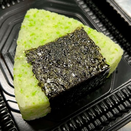 Онигири с крабом