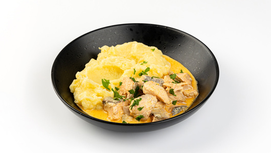 Картофельное пюре со сливочным соусом карри и горбушей ДК