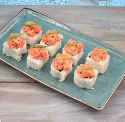 Ролл Острый лосось