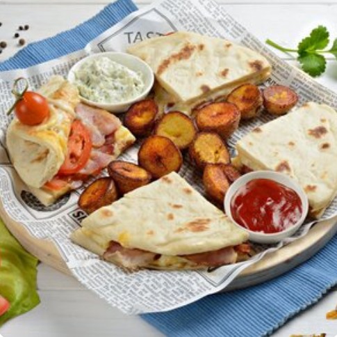 Скепасти с ветчиной и сыром