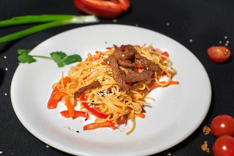 Wок Лапша рисовая с курицей