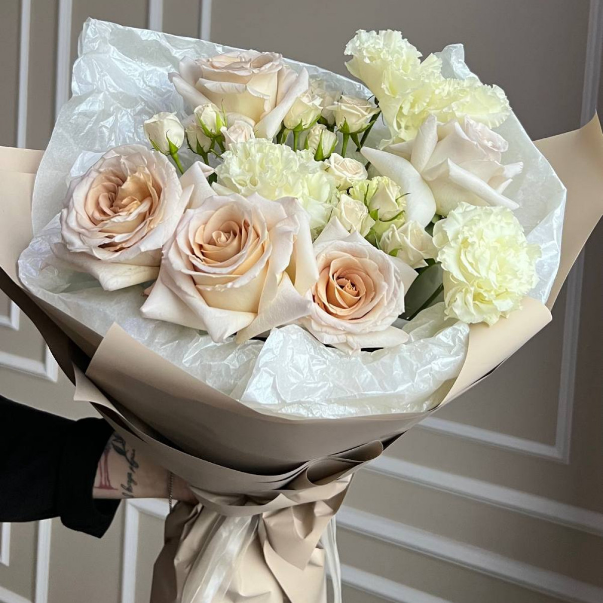 Авторский букет (предзаказ) 472