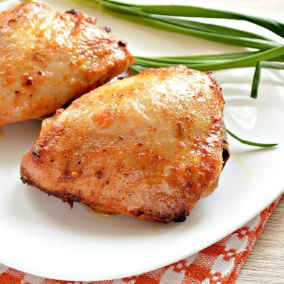 Бедро куры запеченное