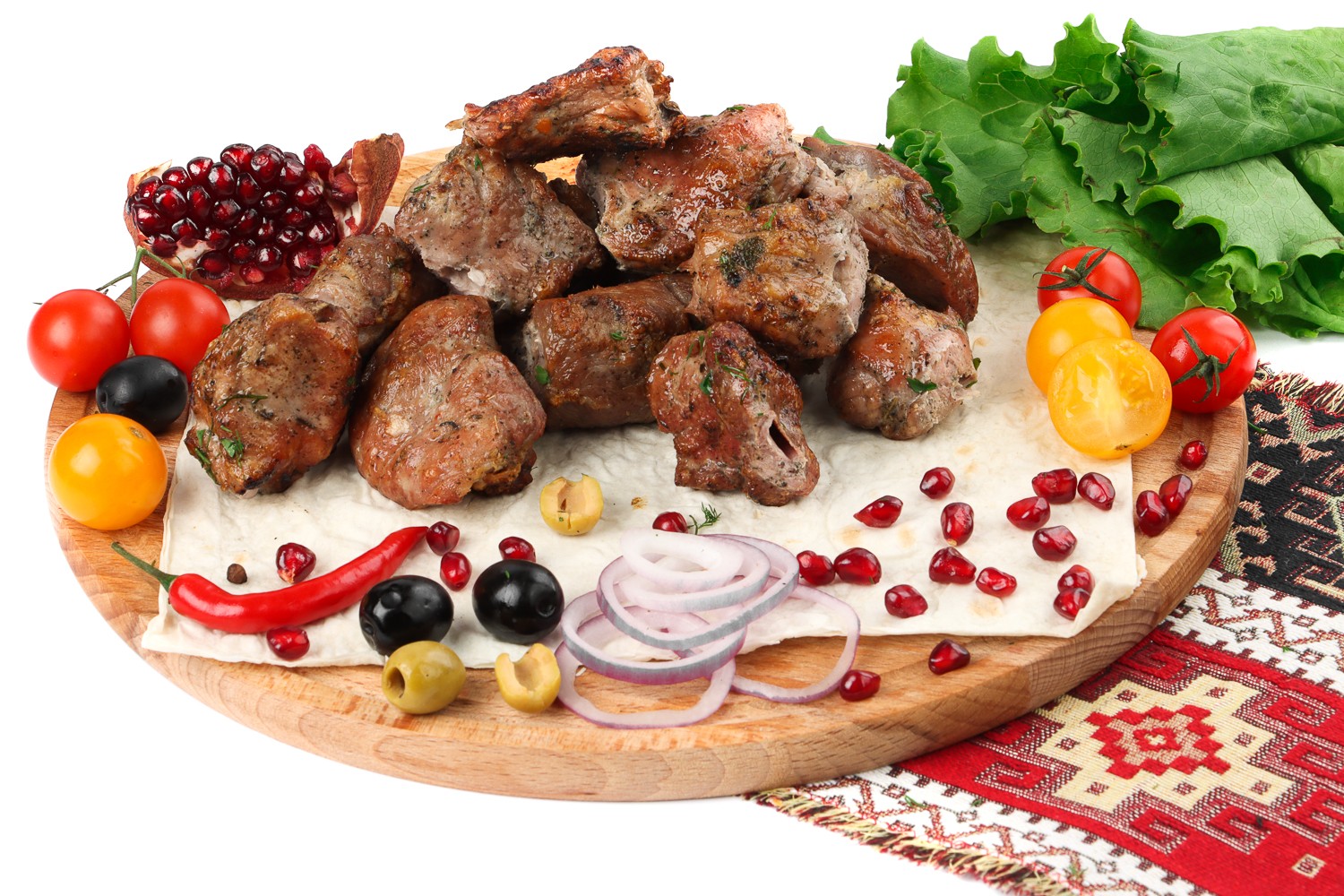 Шашлык из cвинoй вырезки 1 кг
