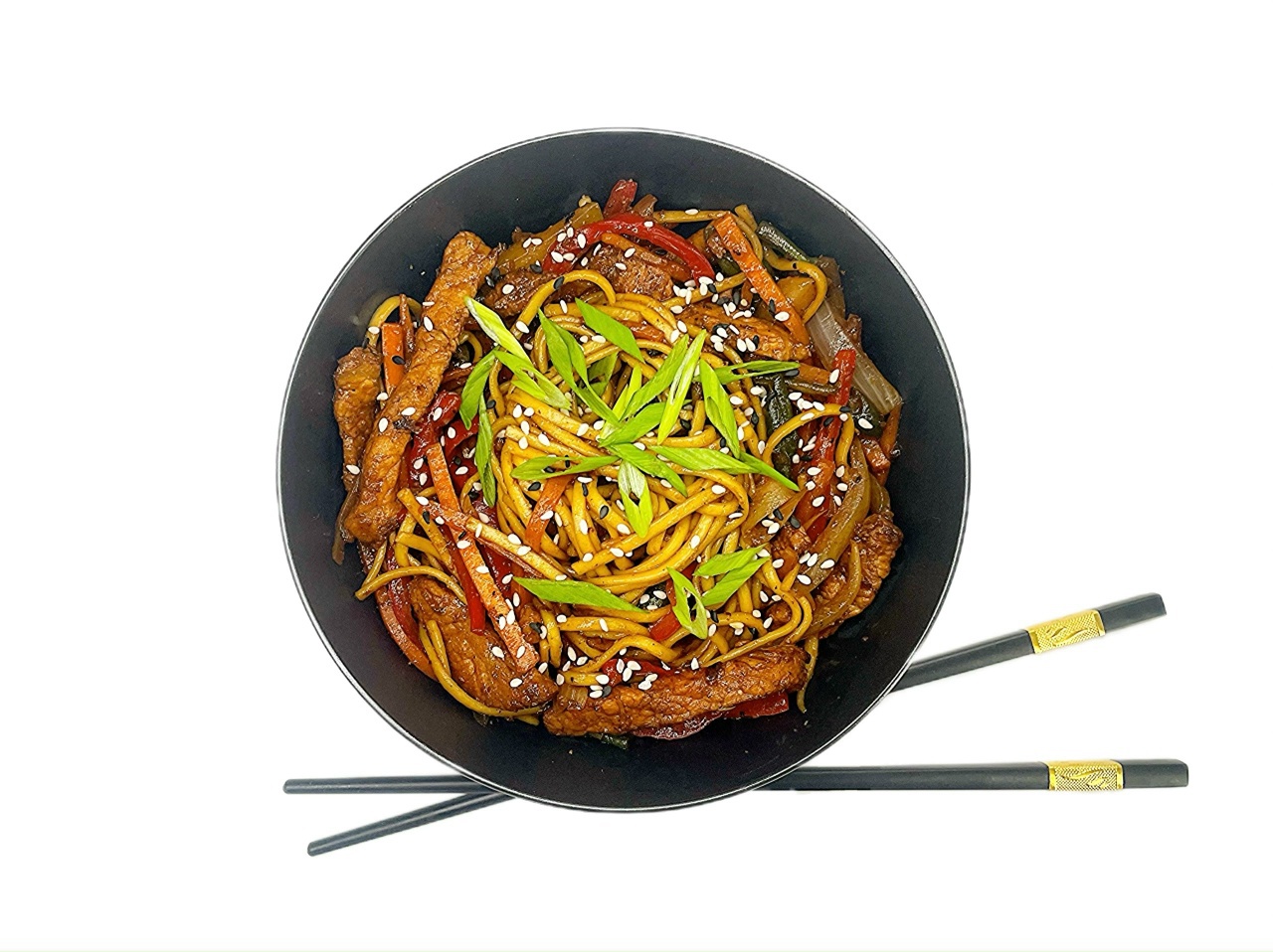 Wok с говядиной в соусе пад тай