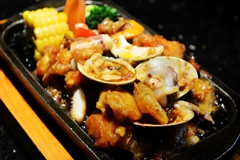 Ф9. Сковородка морепродуктов, сладкий пе
