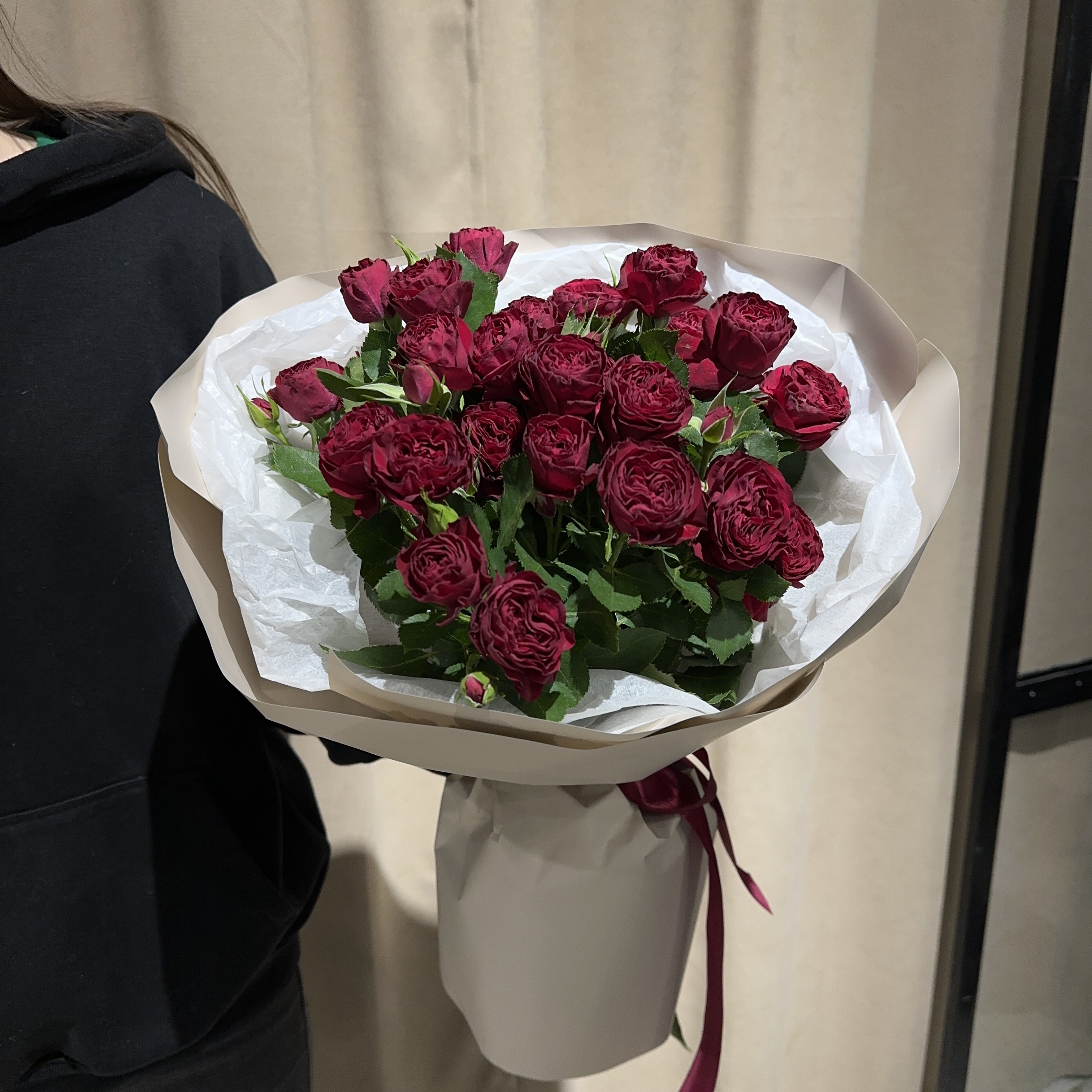 Букет из 5 кустовых роз 