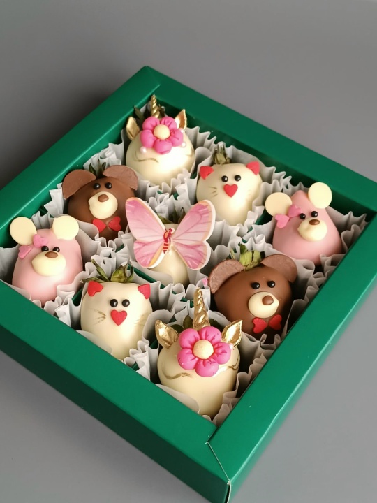 Клубника в шоколаде "Зверята "