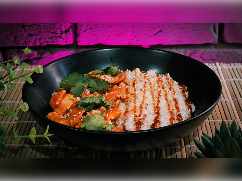 Курочка Том-Ям с рисом