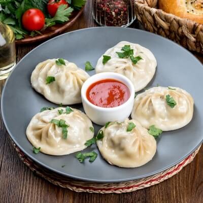 Манты с рубленой говядиной