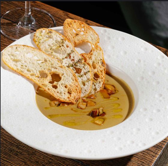 Грибной крем суп с крутонами