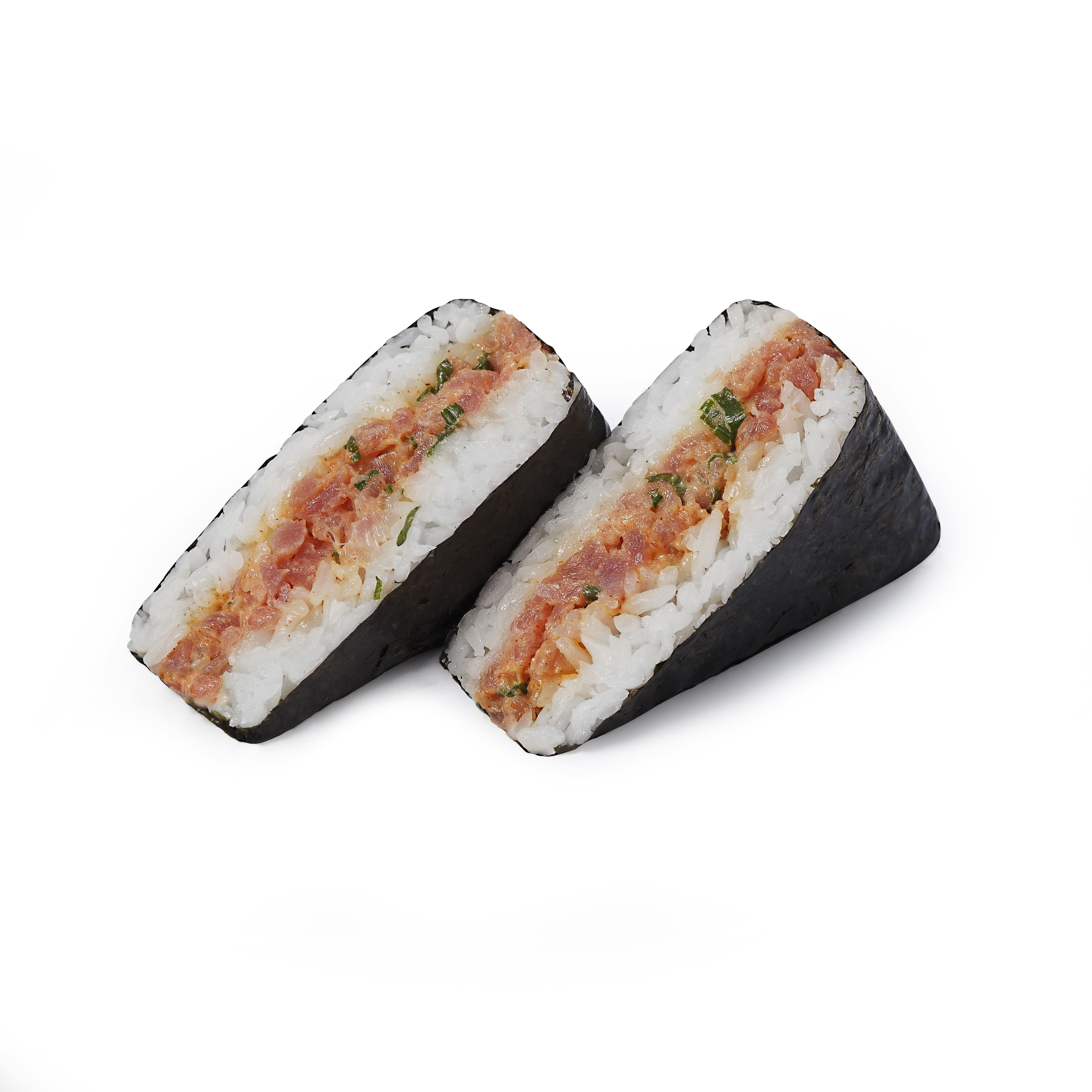 Онигири с тунцом