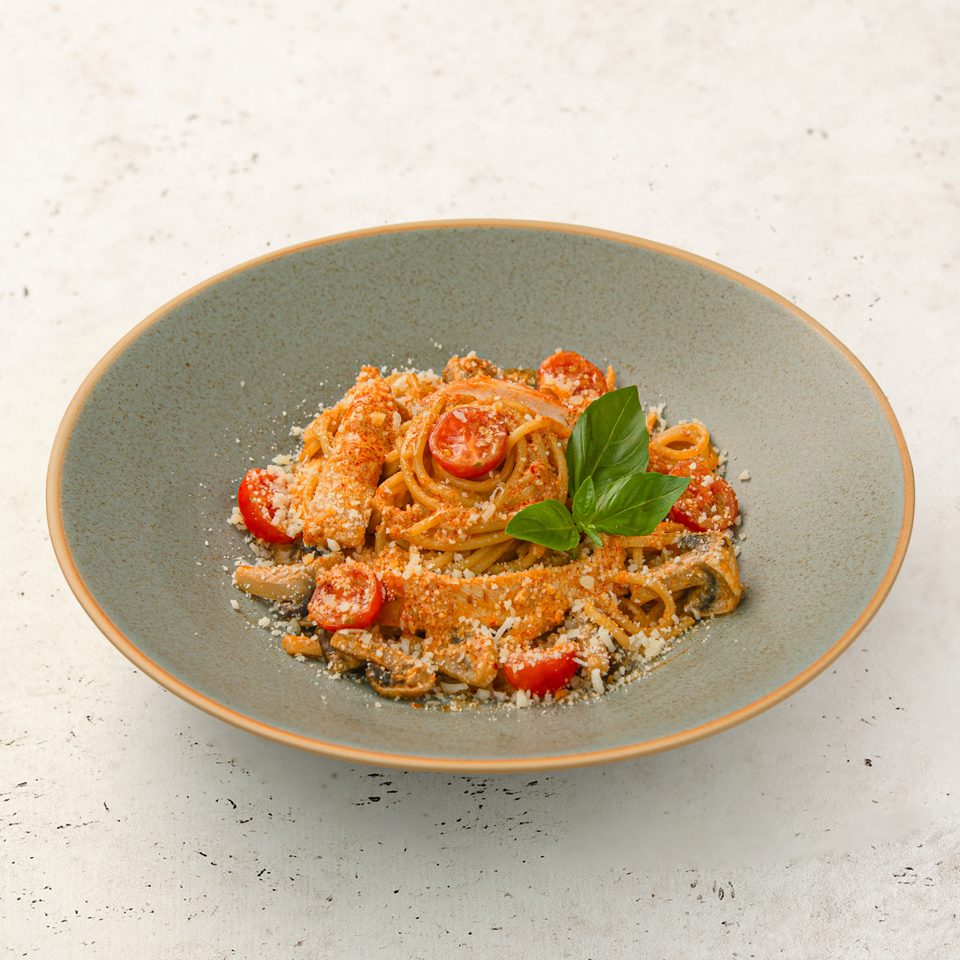 Паста с курицей том ям