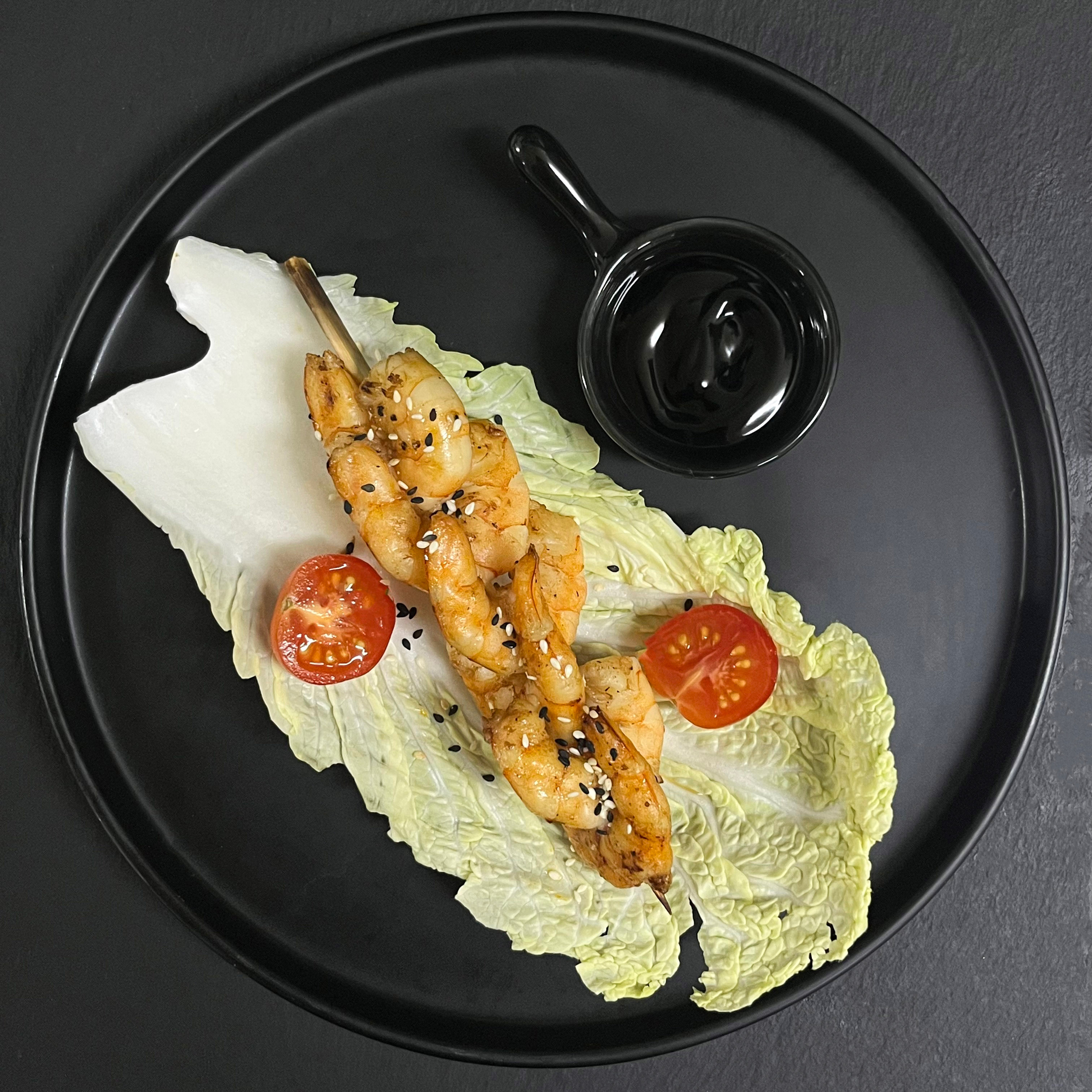 Шашлычки на шпажке с креветкой