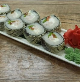 Жареный ролл с курицей