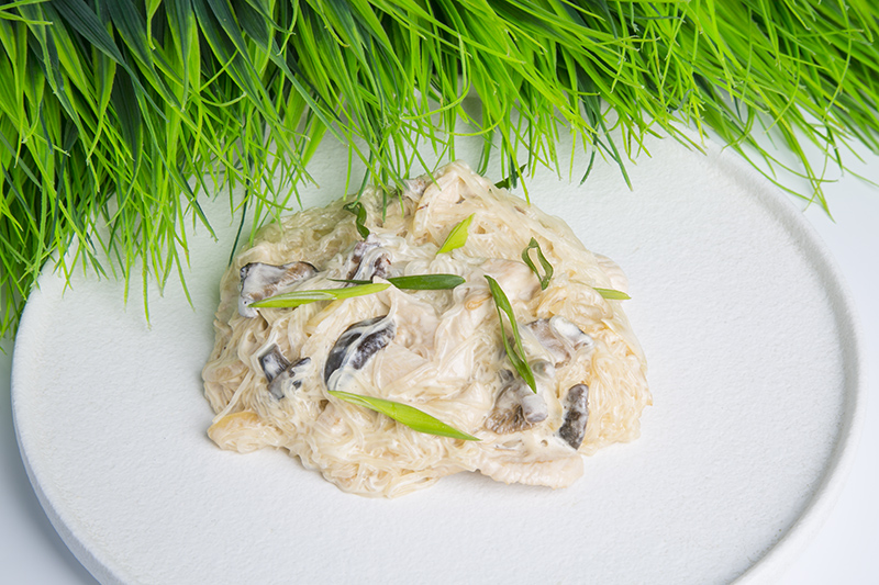 Лапша Фунчоза с копченной курицей и гриб