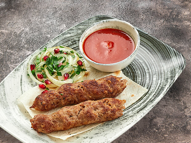 Люля-кебаб из говядины и свинины
