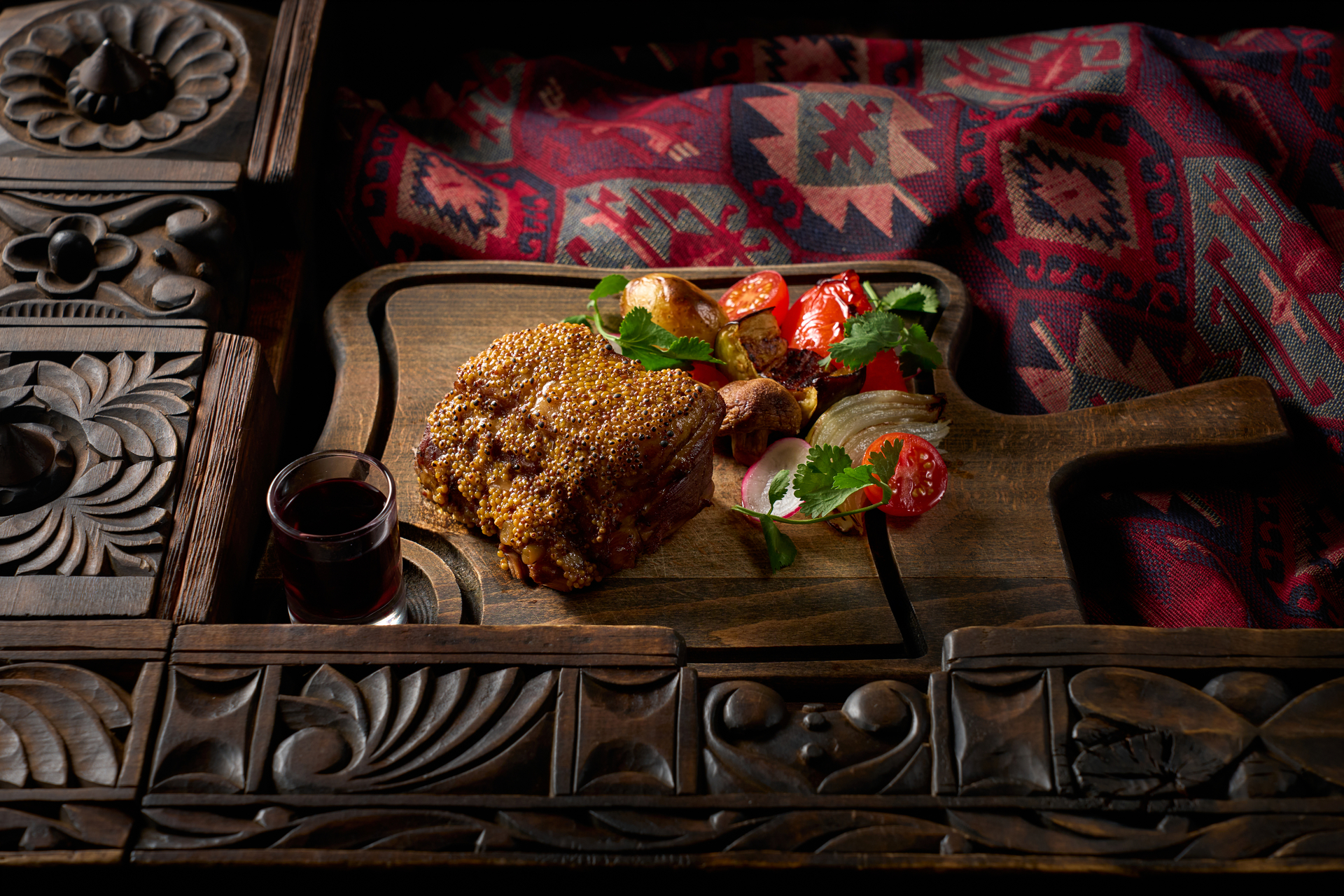 Свиные ребра в медово-горчичной глазури