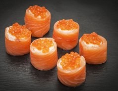 Икура Маки