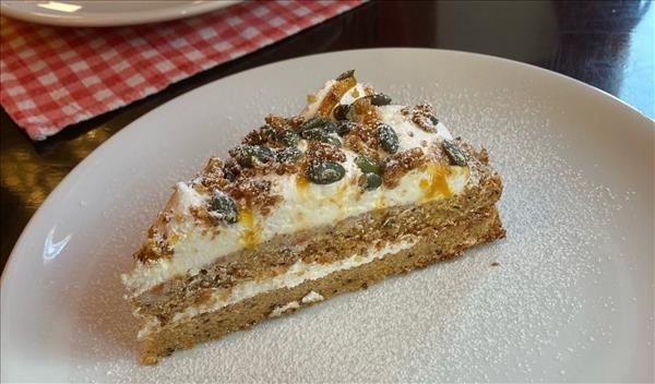 Морковный торт