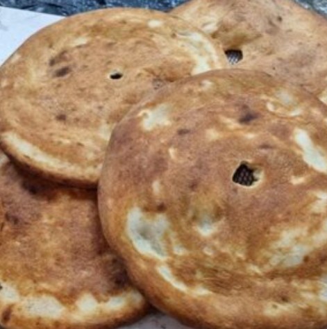 Пури из печи на дровах