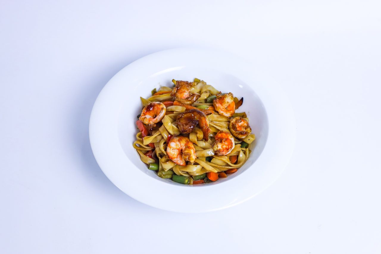 Wok с креветками