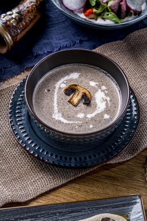 Д Крем-суп из шампиньонов