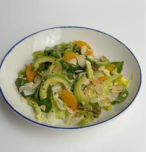 Салат с мандаринами