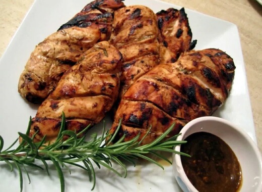 Шашлык из куриной грудки 200г