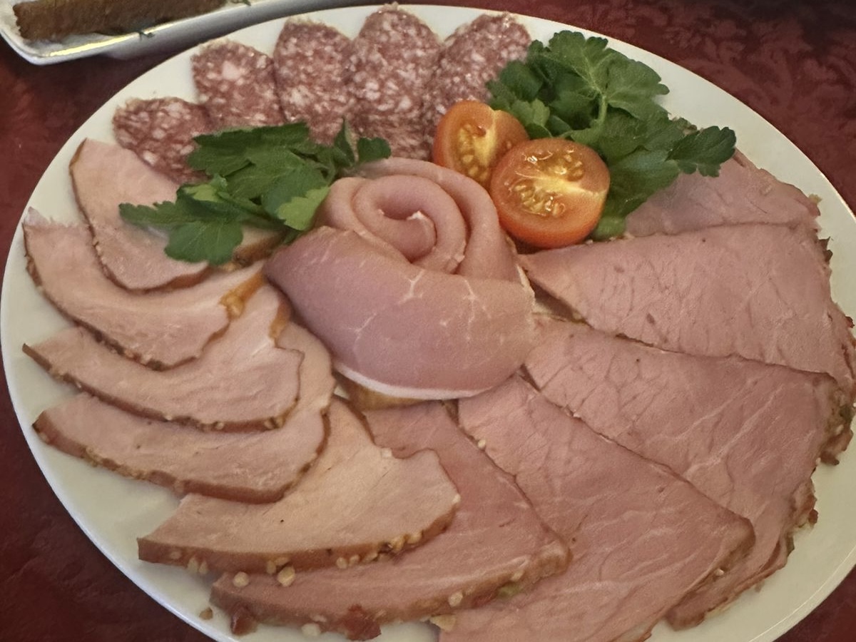 Мясное ассорти