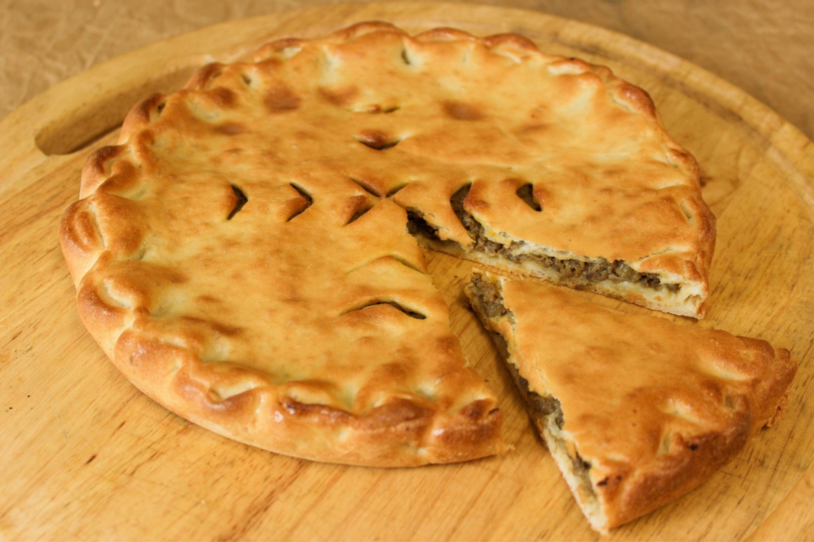 Пирог с мясом