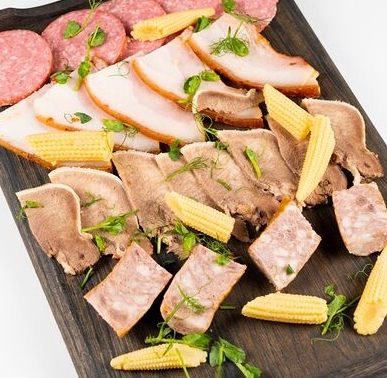 Мясная тарелка