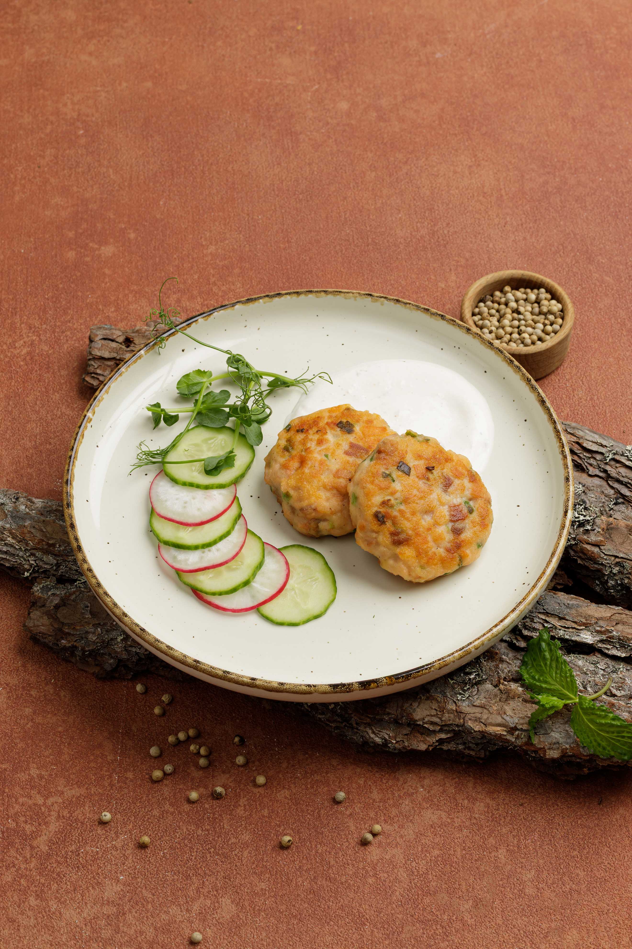 Котлетки из лосося