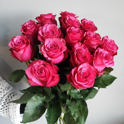 Розовая роза эквадор 50см -15шт