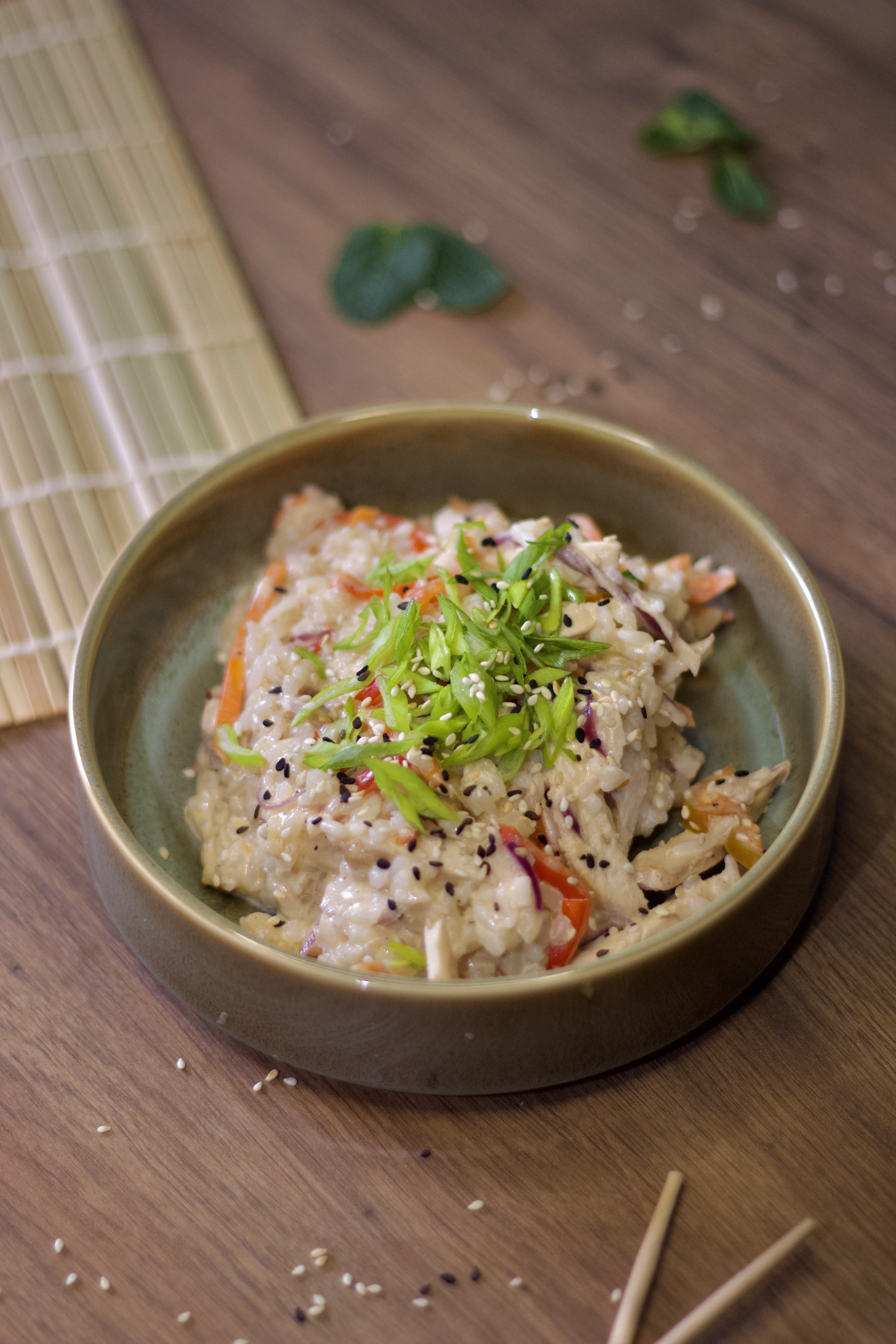 Рис с курицей в сливочном соусе