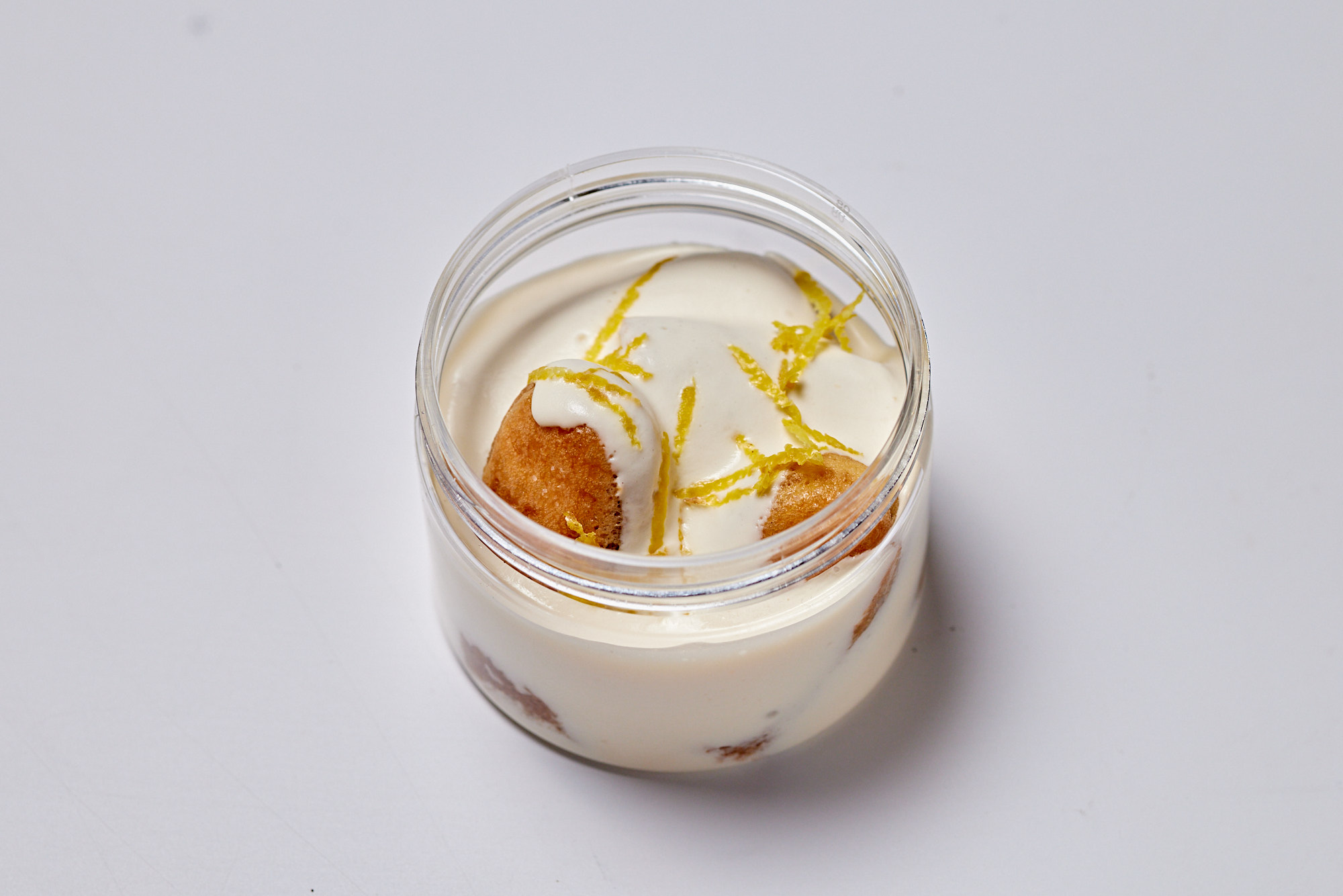 Тирамису лимонный