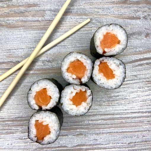 Классический с лососем 6шт.