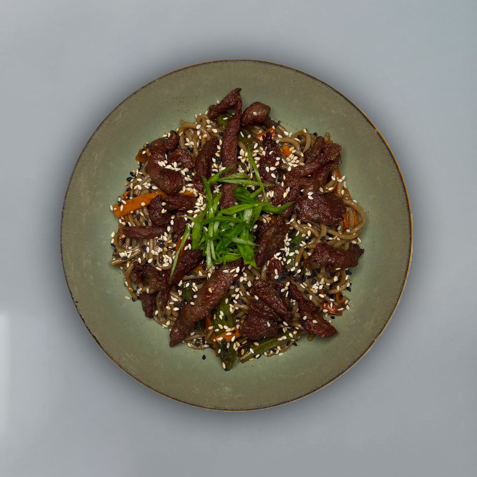 Лапша Соба с говядиной