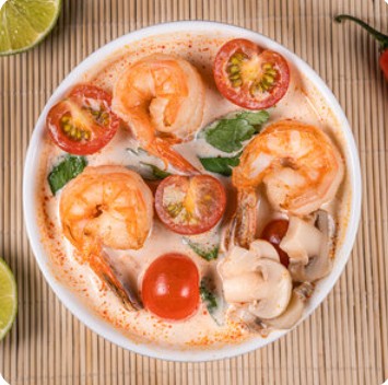 Суп Том ям кунг с морепродуктами