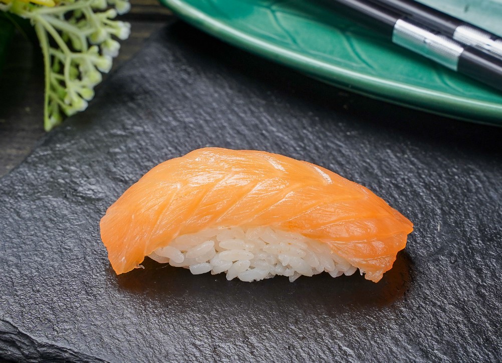 Суши "Лосось"