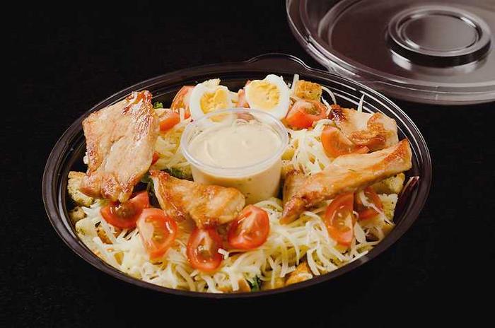 Цезарь с курицей