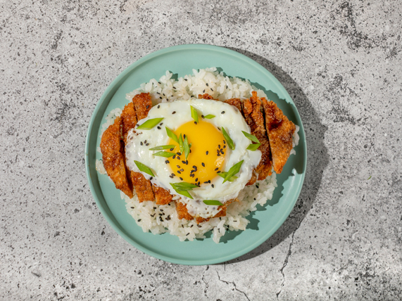 Кацудон со свининой на рисе