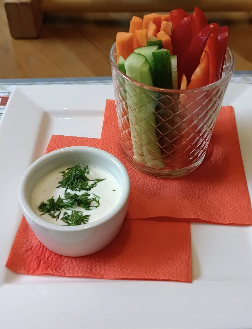 Овощи в стакане