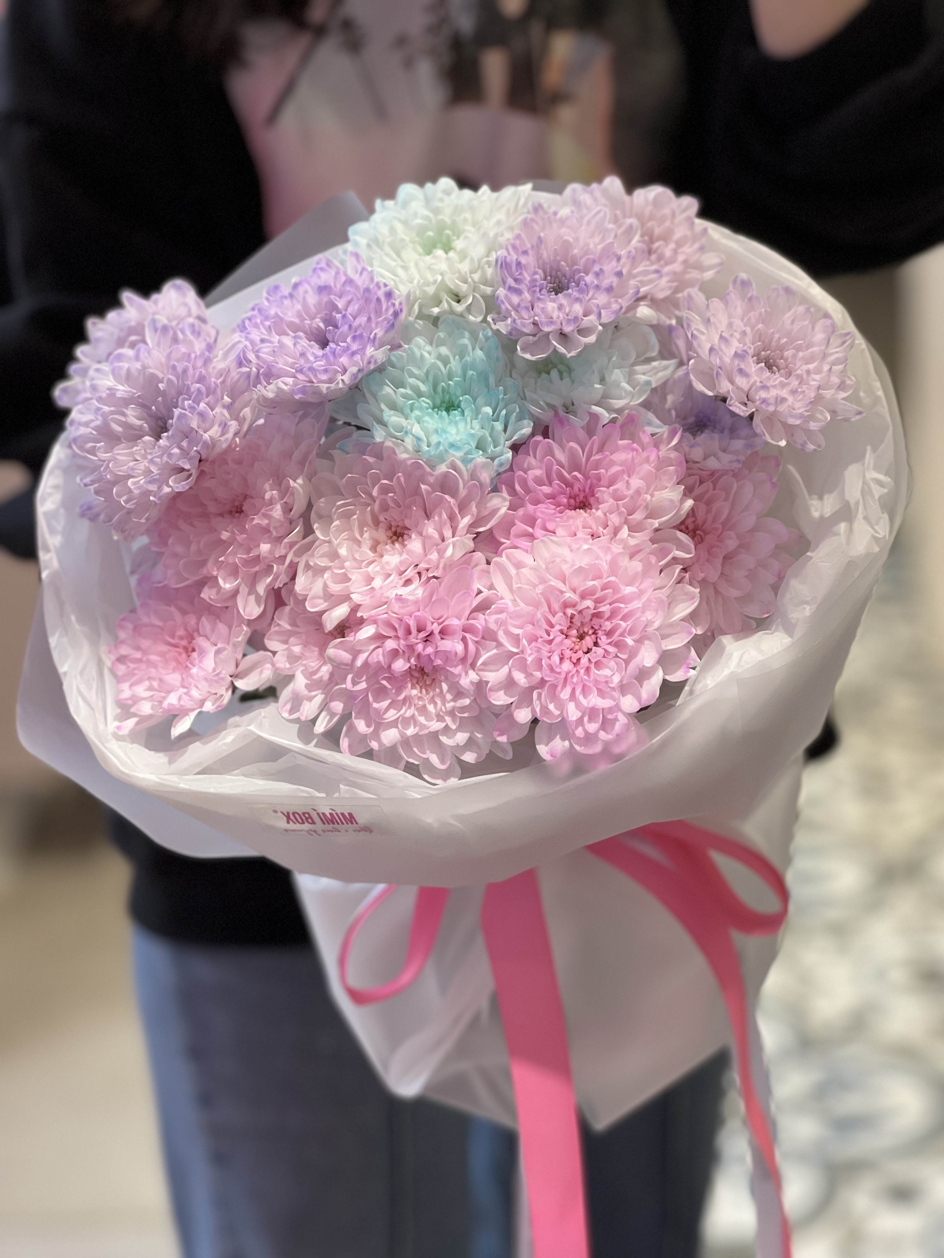 Букет с хризантемой 