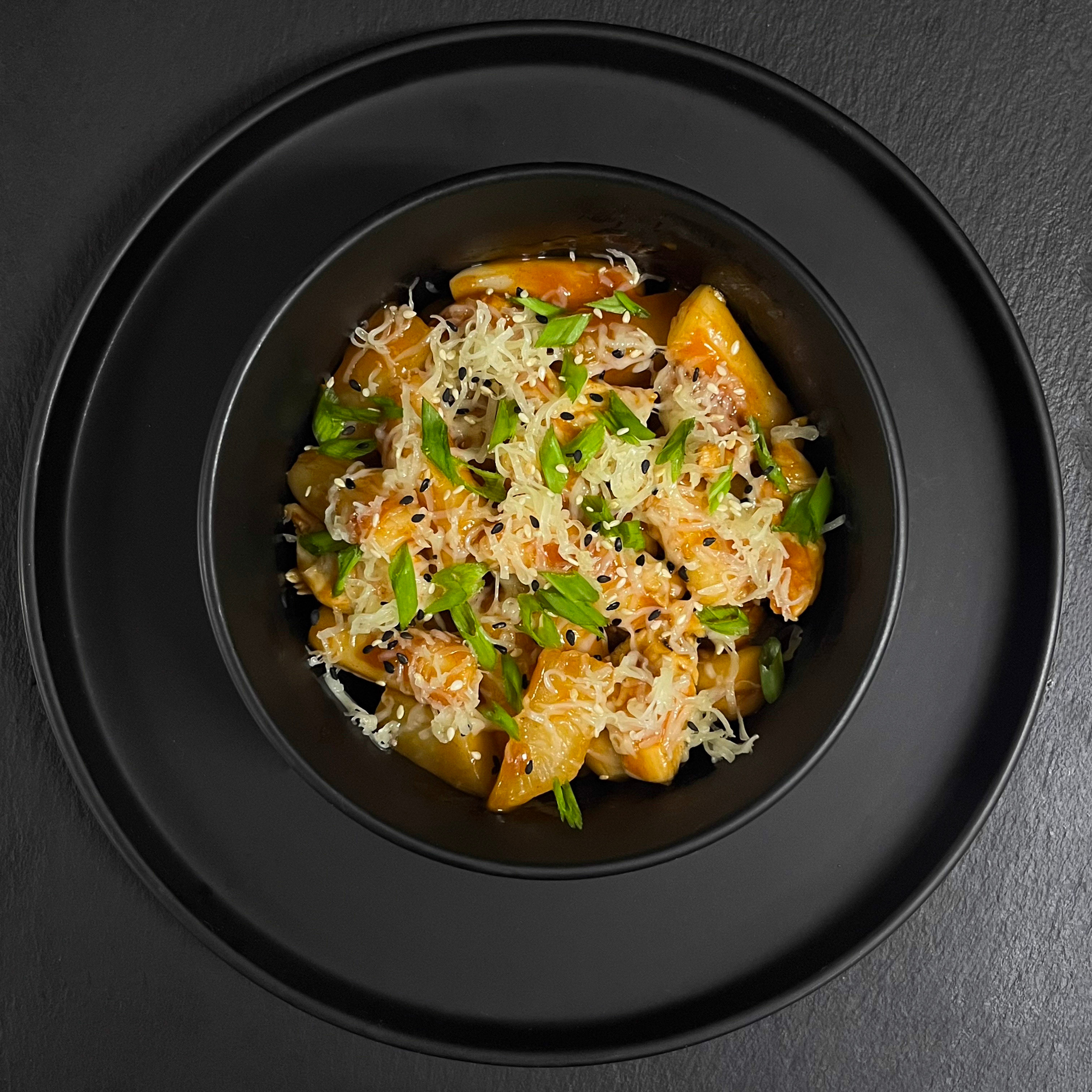 Токпокки с курицей и сыром