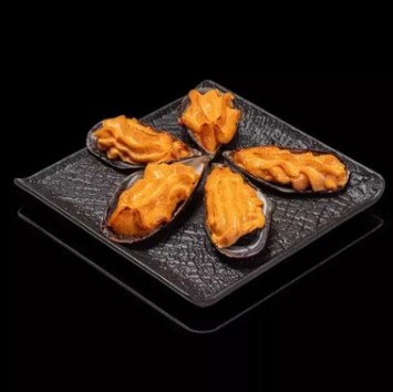 Мидии под спайси соусом