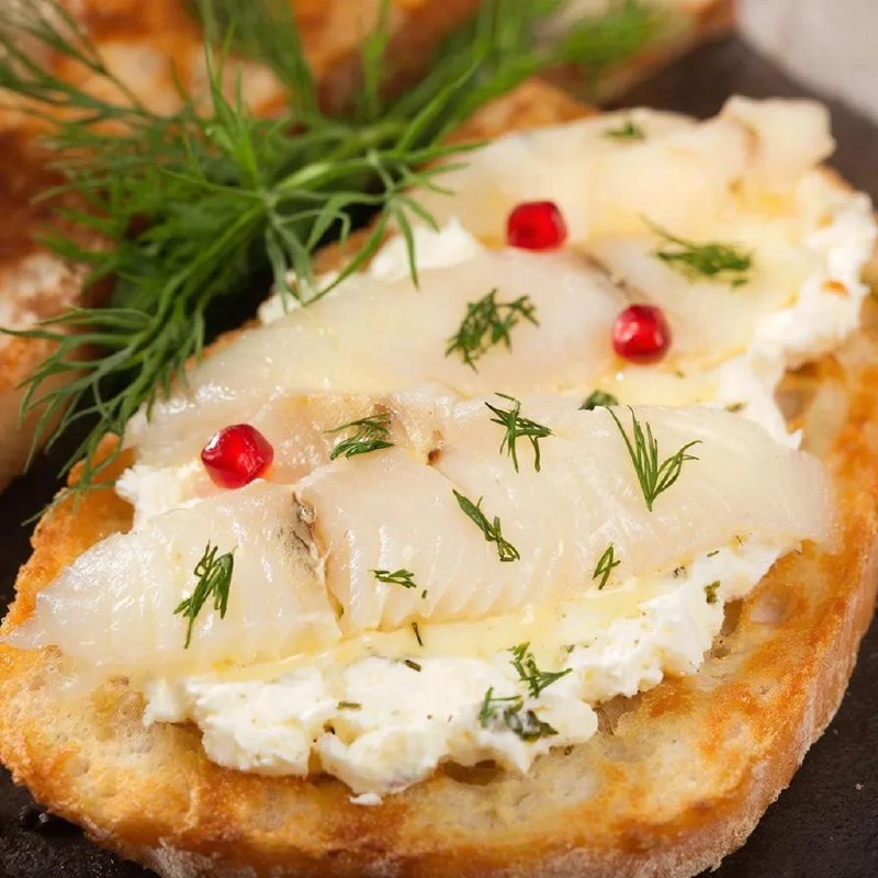 Брускетта с Чиром