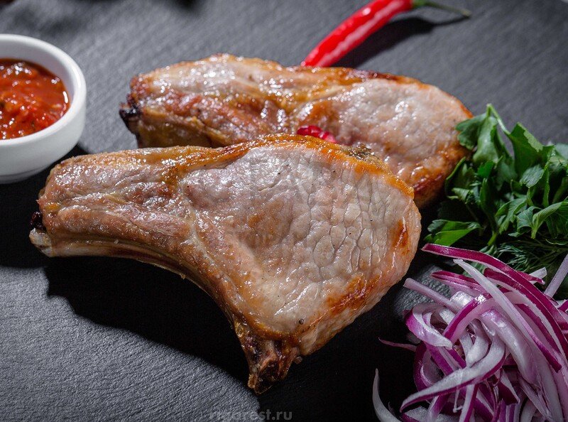 Шашлык из свинины (Корейка на кости)
